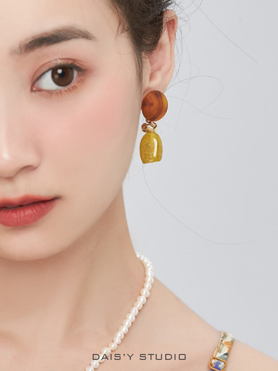 Mori System Acrylic Earless Piercing Ear Clip