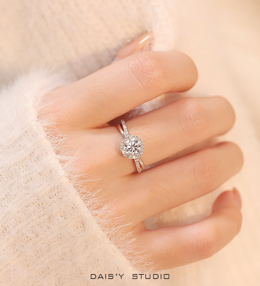 Love from Bottom Heart - Budding Flower | S925 Silver Moissanite Ring 1ct